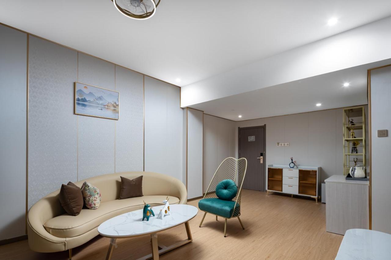 Wenhao Seaview Hotel Санья Экстерьер фото