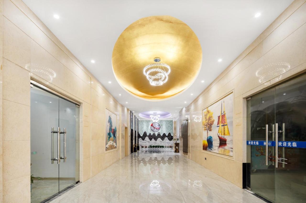 Wenhao Seaview Hotel Санья Экстерьер фото